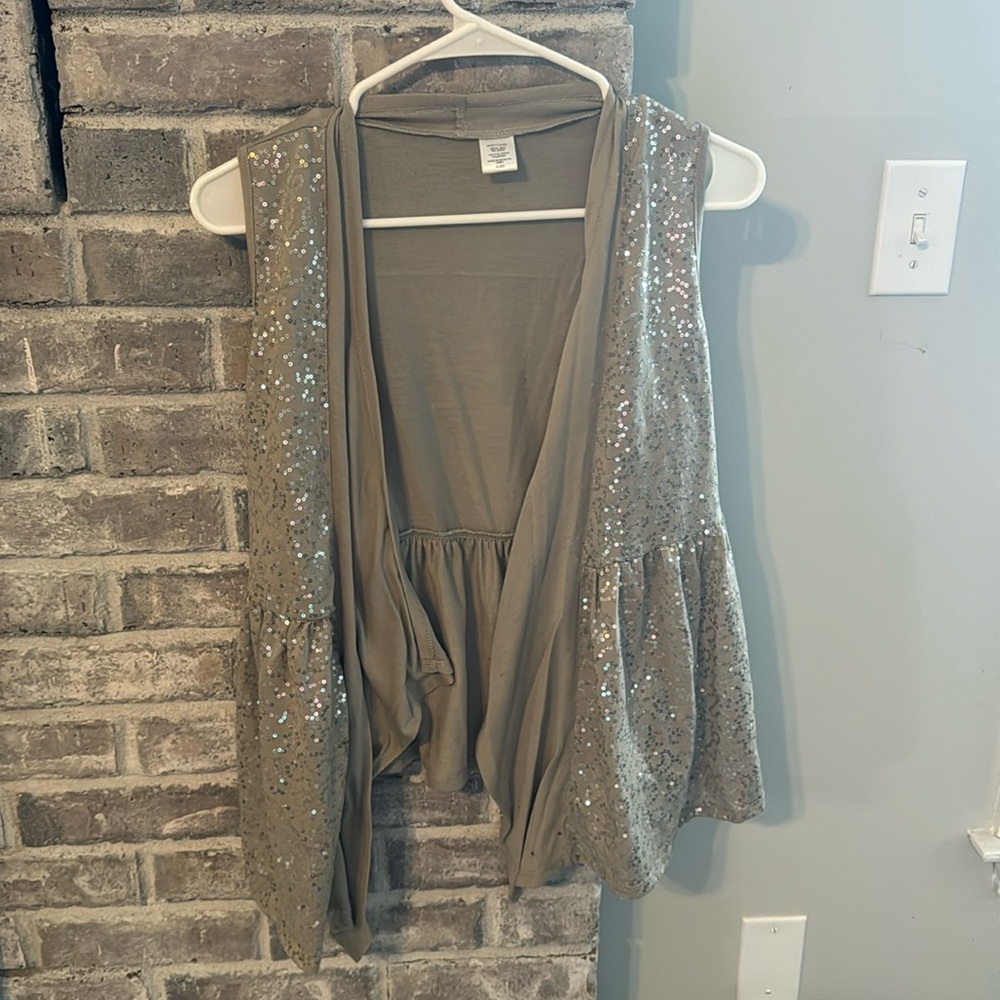 Super cute sequined vest XL women’s